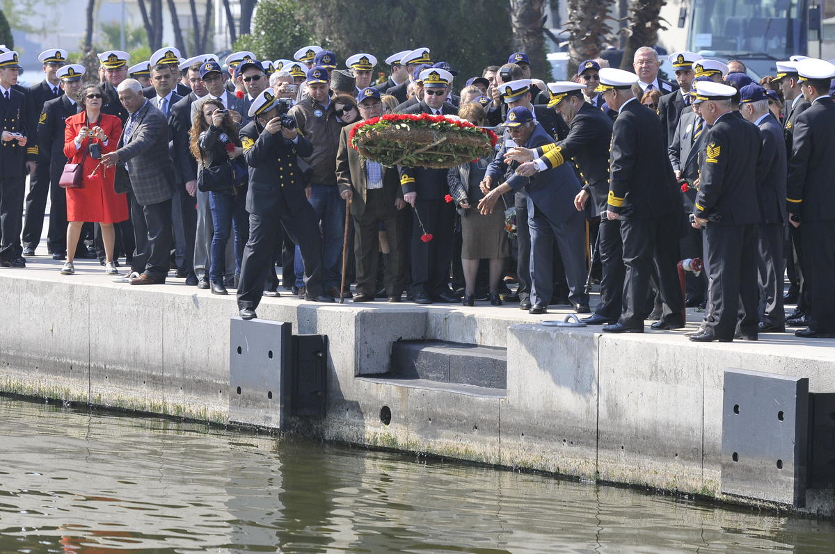 Dumlupınar Denizaltı Şehitlerini Anma Töreni