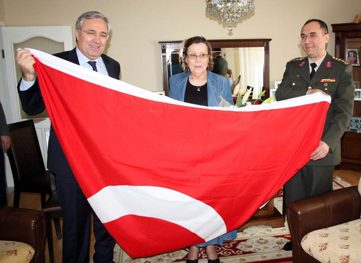 Dumlupınar Denizaltısında Şehit Olan Erin Ailesine 61 Yıl Sonra Ulaşıldı