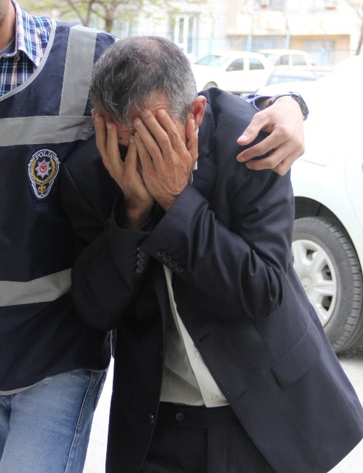Eroinle Yakalanan 2 Kişi Tutuklandı
