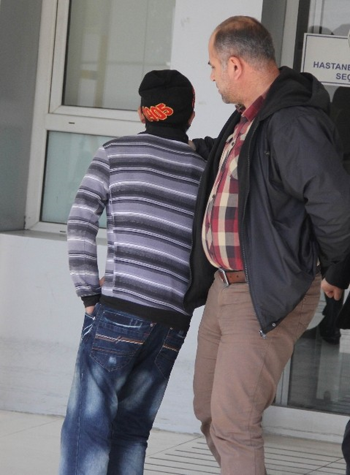 Gezmek İçin Otomobil Çaldı