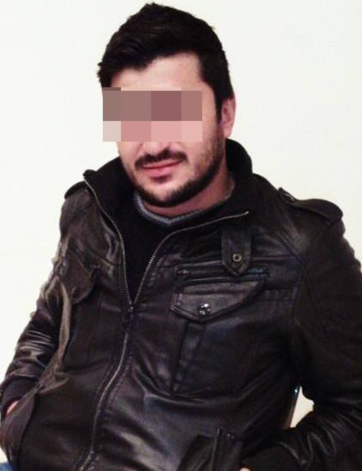Demre\'de İş Makinesine Çarpan Motosikletli Genç Öldü