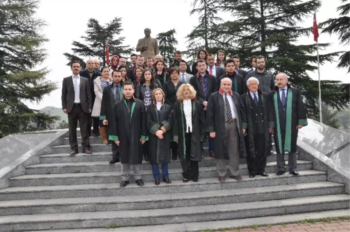 Karabük'te Avukatlar Günü Kutlandı