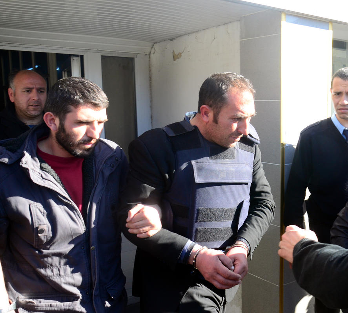 Kars\'ta Cinayet