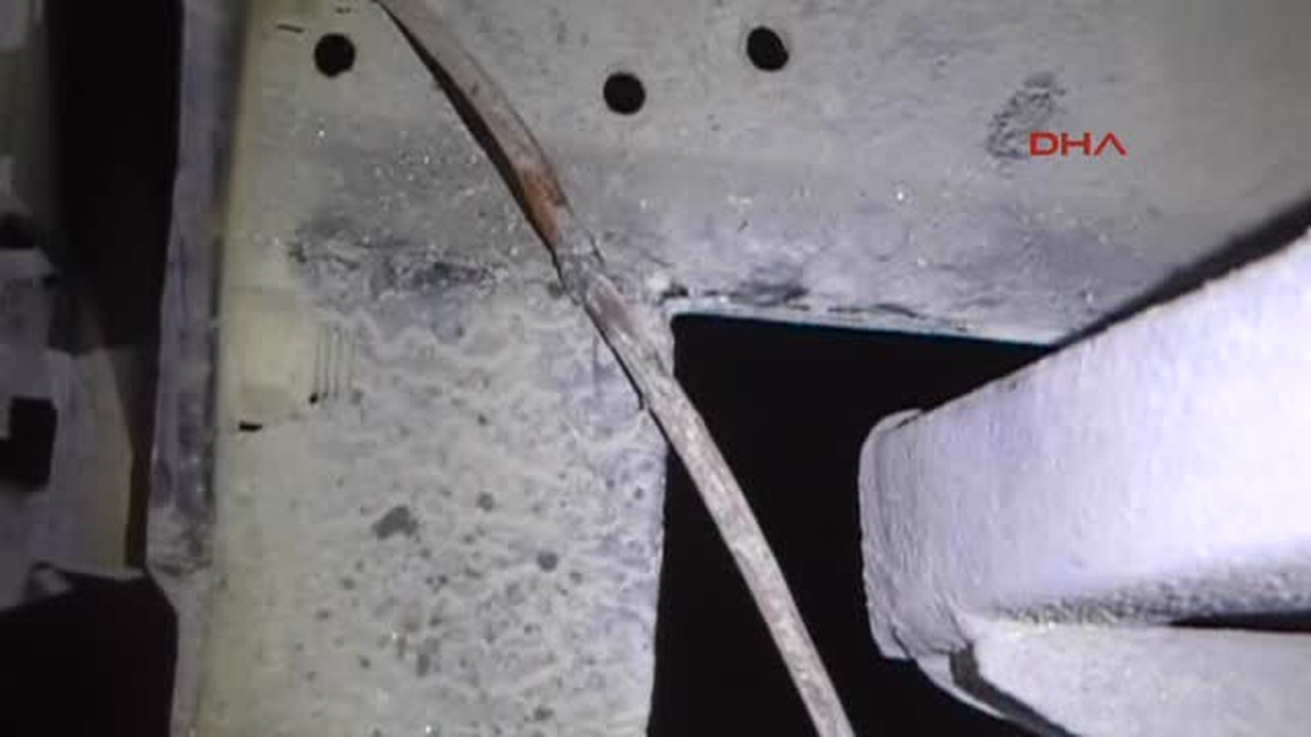 Kumaş Ruloları Arasında Binlerce Paket Sigara