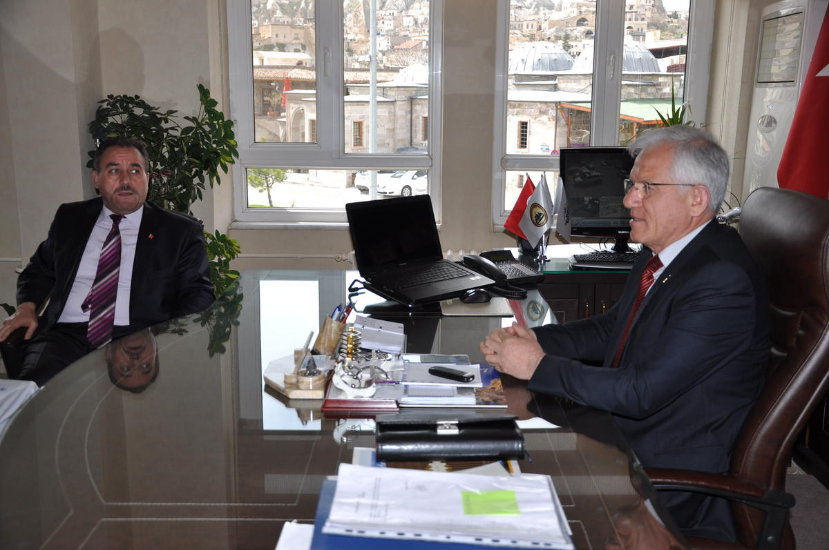 Nevşehir Müftüsü Öztürk, Başkan Cingil\'i Ziyaret Etti