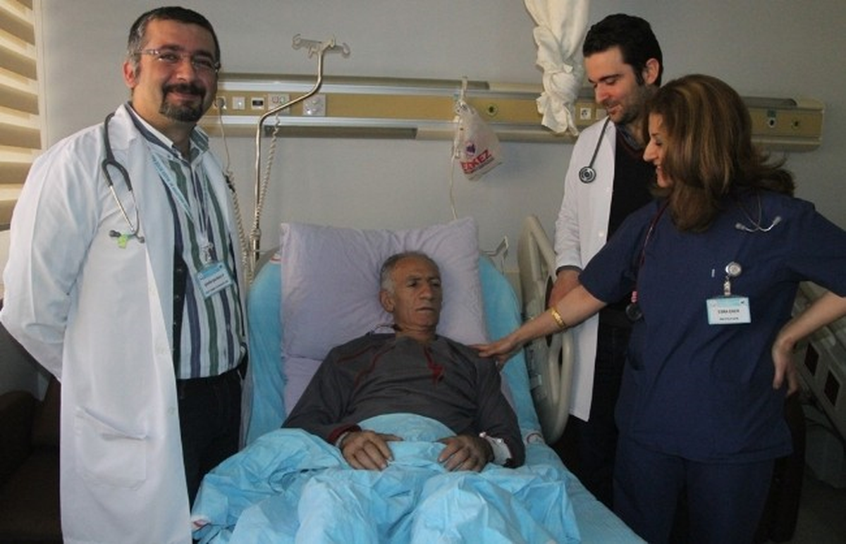 Van\'da Aort Damar Yırtılması Ameliyatı Yapıldı