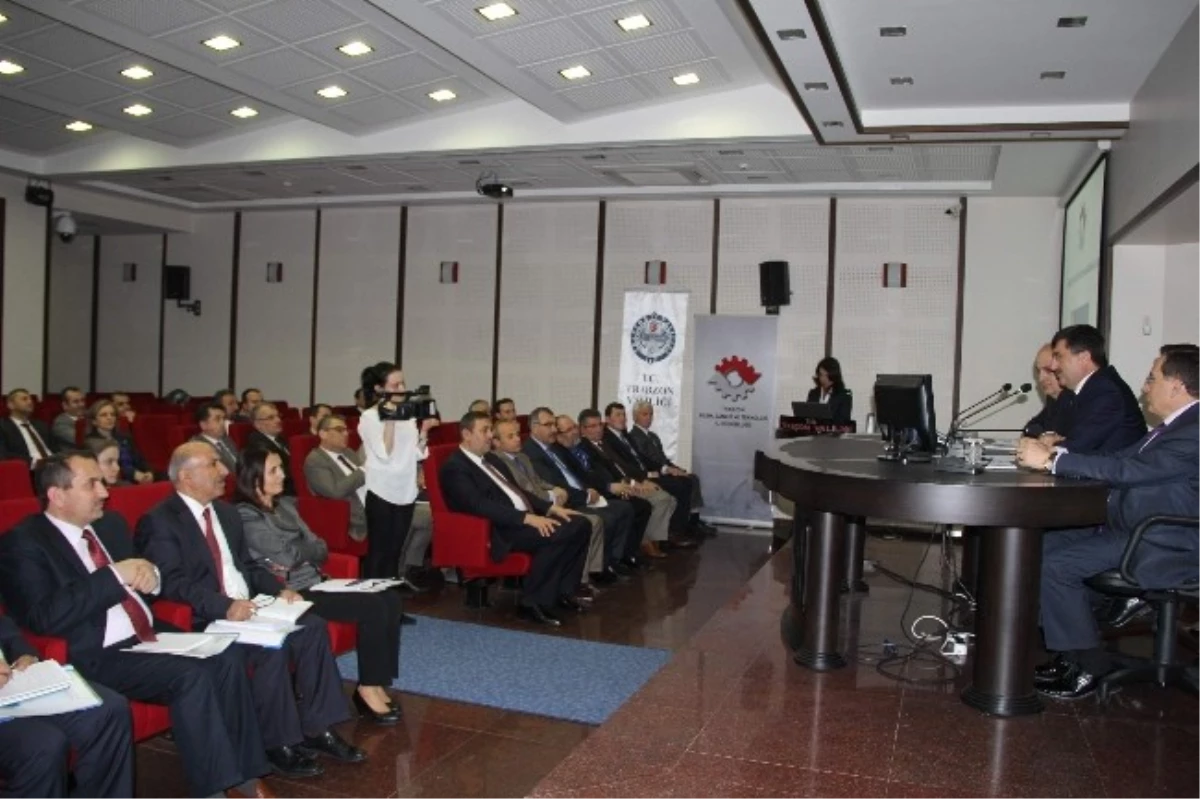 Trabzon\'da Bilim, Sanayi ve Teknoloji Bakanlığı Bölgesel İstişare ve Değerlendirme Toplantısı