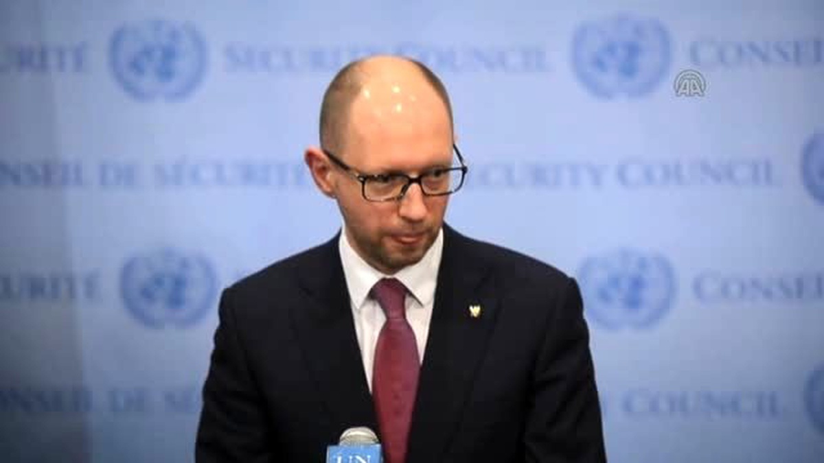 Ukrayna Başbakanı Yatsenyuk Ukraynalı Sanayicileri AB ile Ticarete Hazırlanmaya Çağırdı