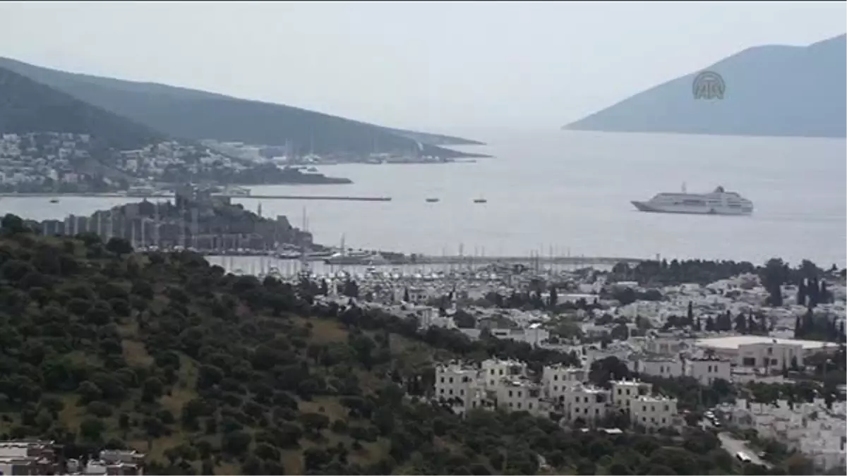 Bodrum\'da kruvaziyer turizmi -