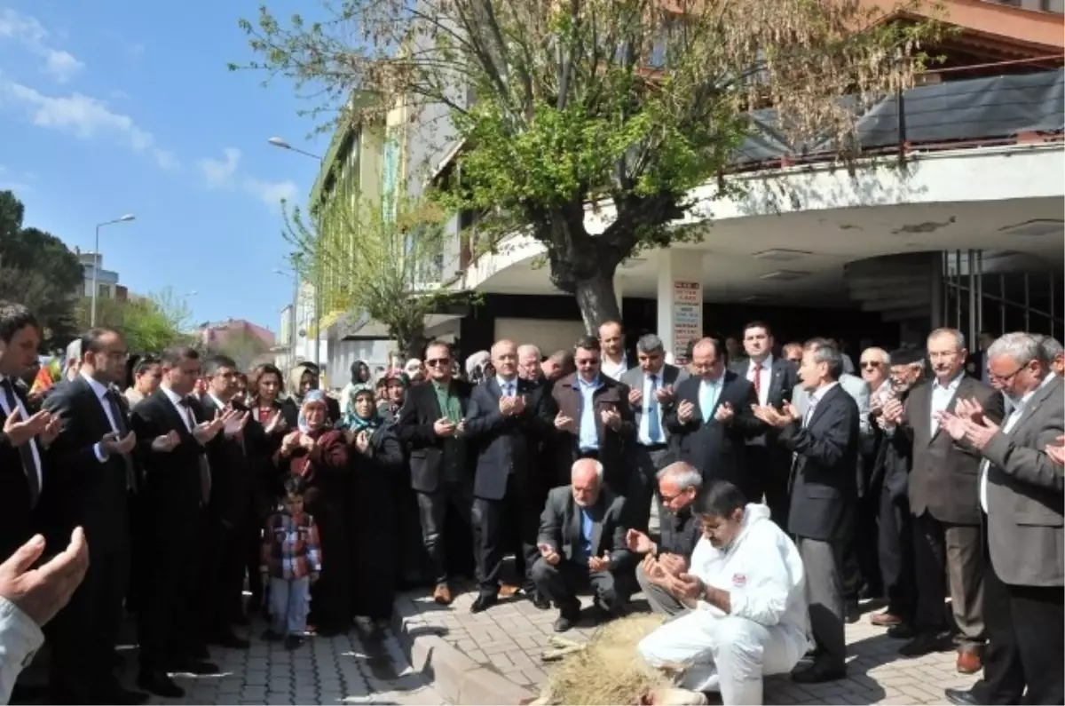 Çan Belediye Başkanı Kuzu Mazbatasını Aldı