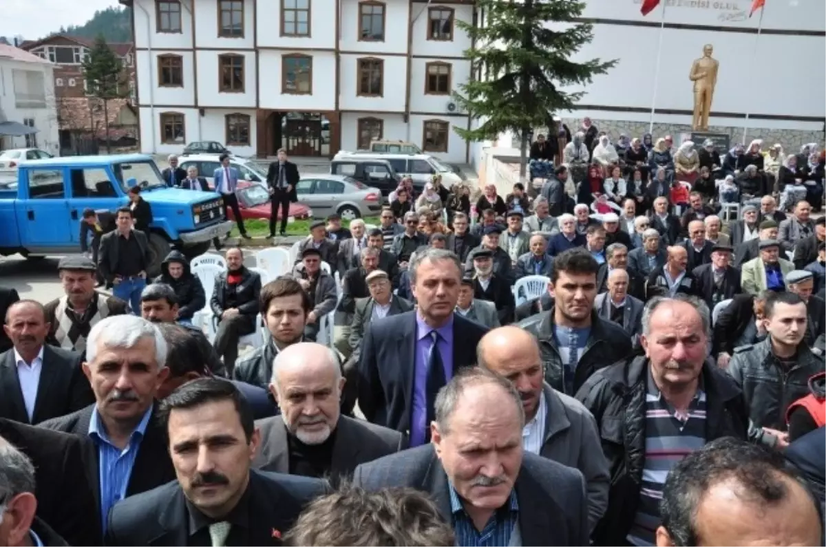 Civelek Mazbatasını Alarak Göreve Başladı