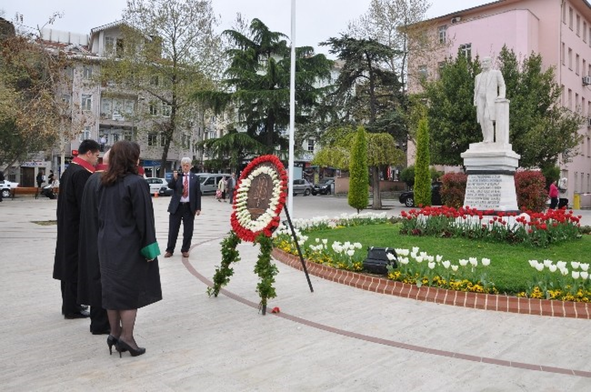Tekirdağ Barosu Başkanı Av. Nevzat Teker: "Avukat Yargının Kurucu Unsuru Olan Bağımsız Savunmayı...