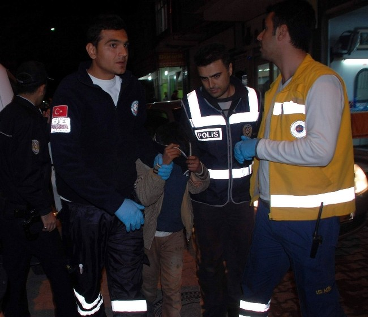 Adıyaman\'da 13 Yaşındaki Çocuk, 57 Yaşındaki Adamı Bıçakladı