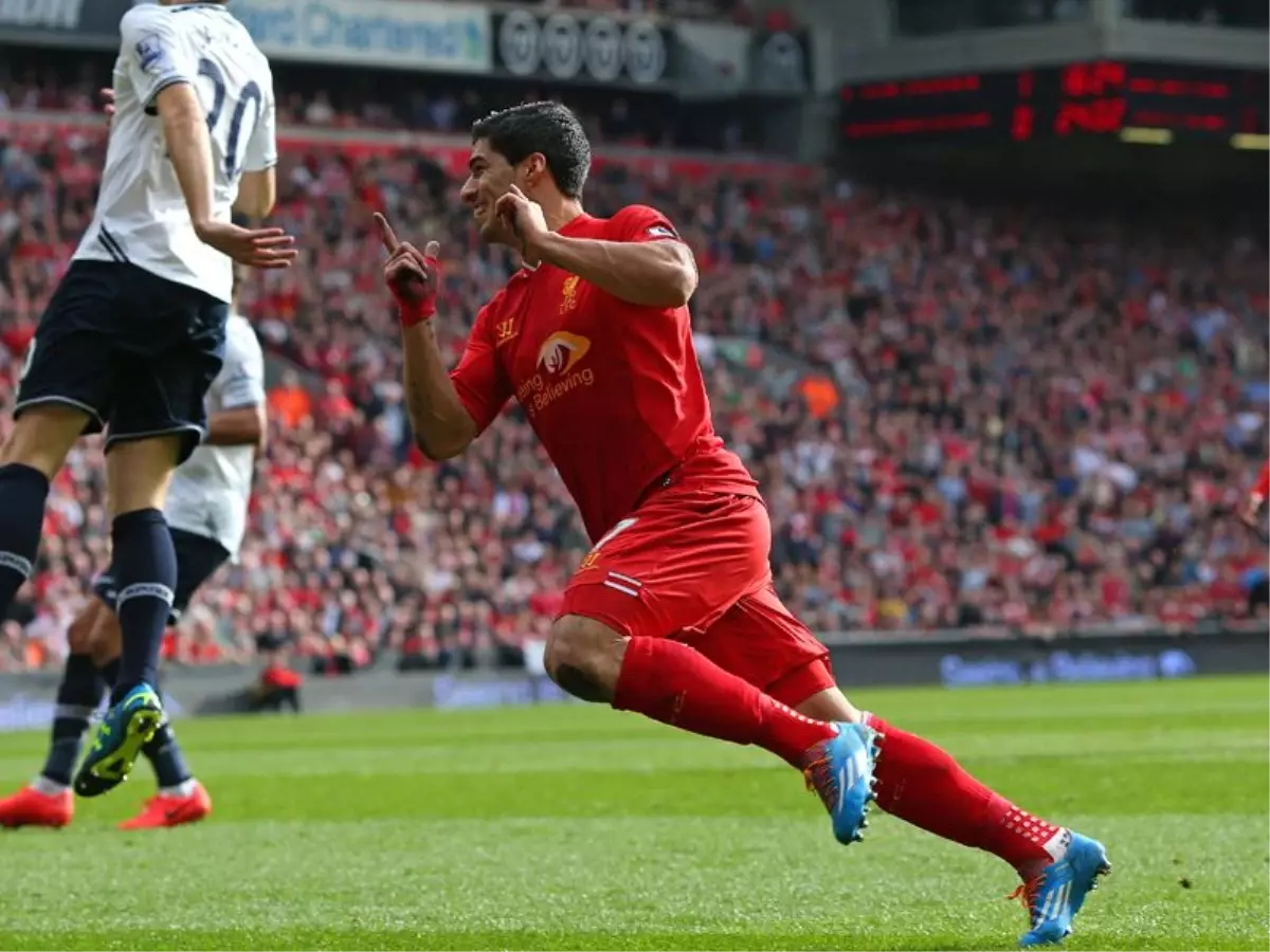 Ayre: Suarez Liverpool\'da Mutlu