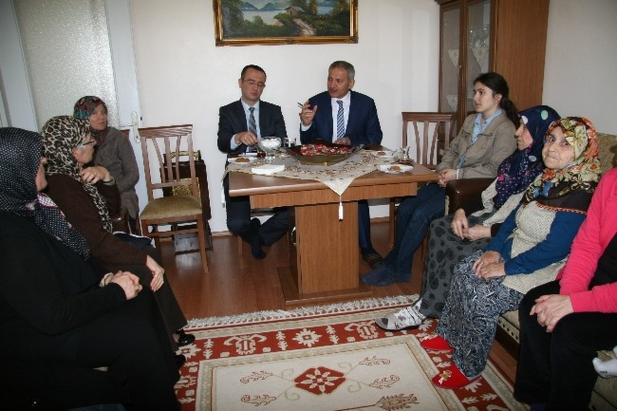 Başkan Dişli Ev Ziyaretlerini Sürdürüyor