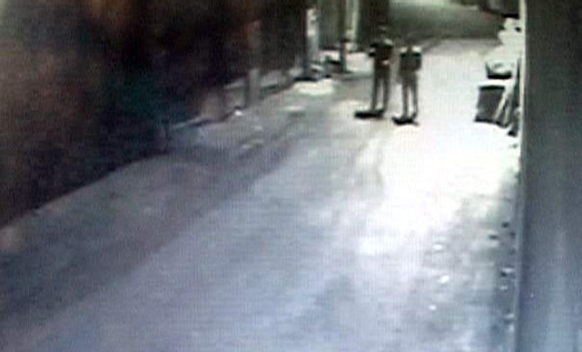 Çaldıkları Eşyaları Geri Getiren Hırsızlardan Biri Yakalandı
