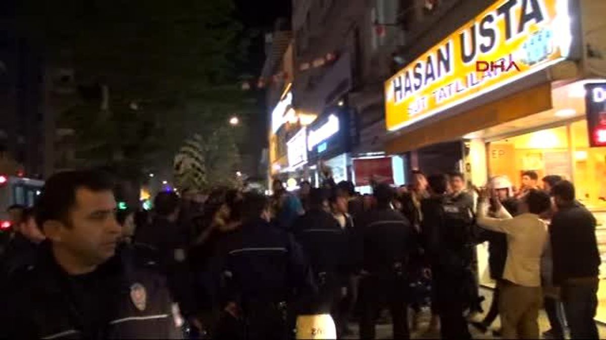 Çorum\'da Derbi Sonrası Gerginliğe Polis Müdahale Etti