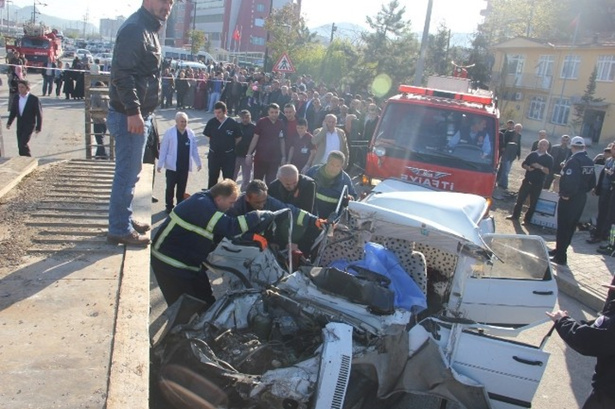 Feci Kazadaki Ölü Sayısı 3\'e Çıktı