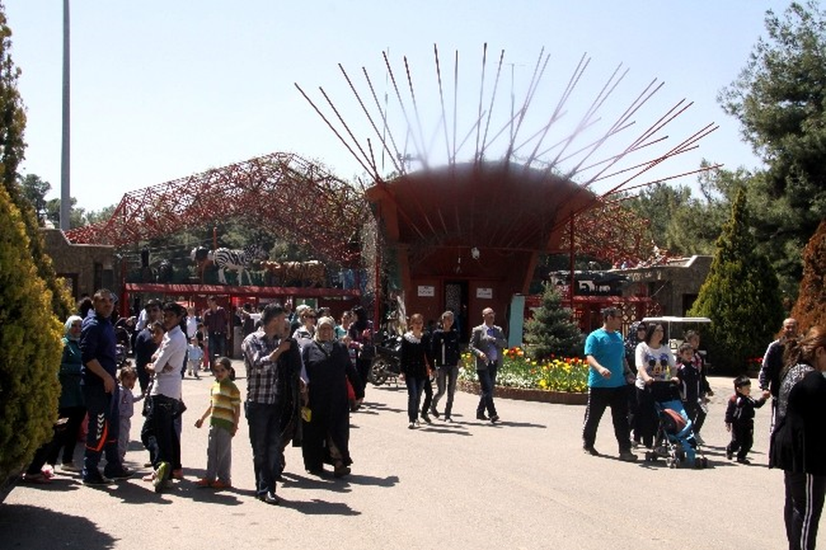 Gaziantep Hayvanat Bahçesi Ziyaretçi Akınına Uğradı