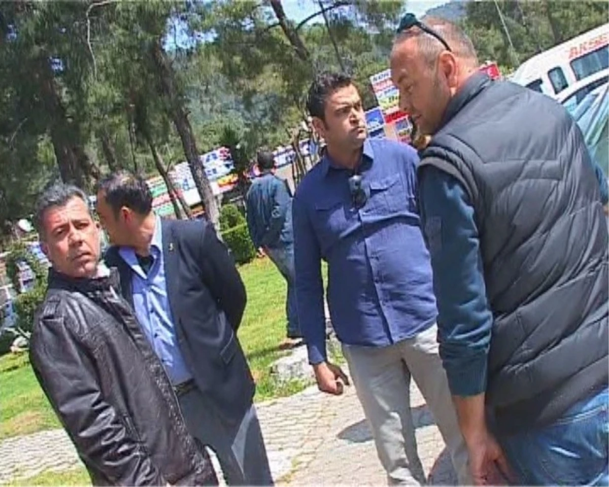 Marmaris\'te Basın Mensuplarına Otogarda Saldırı İddiası