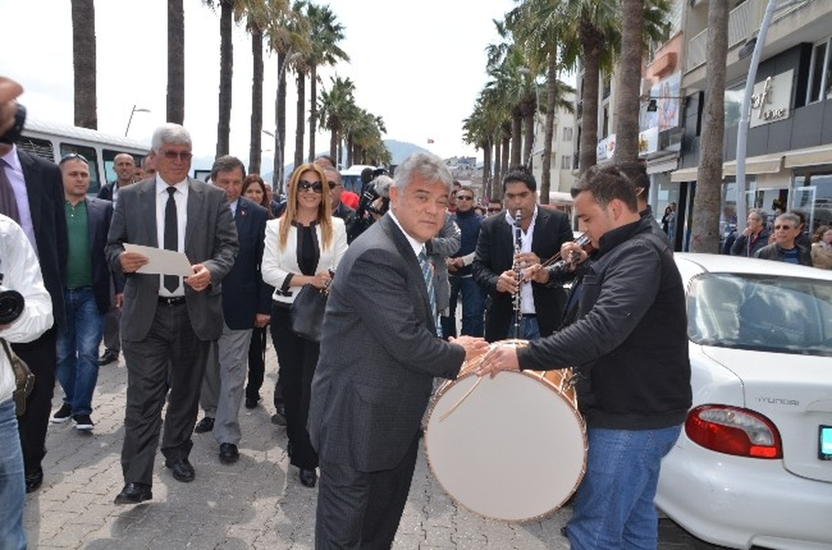 Başkan Ali Acar Mazbatasını Aldı