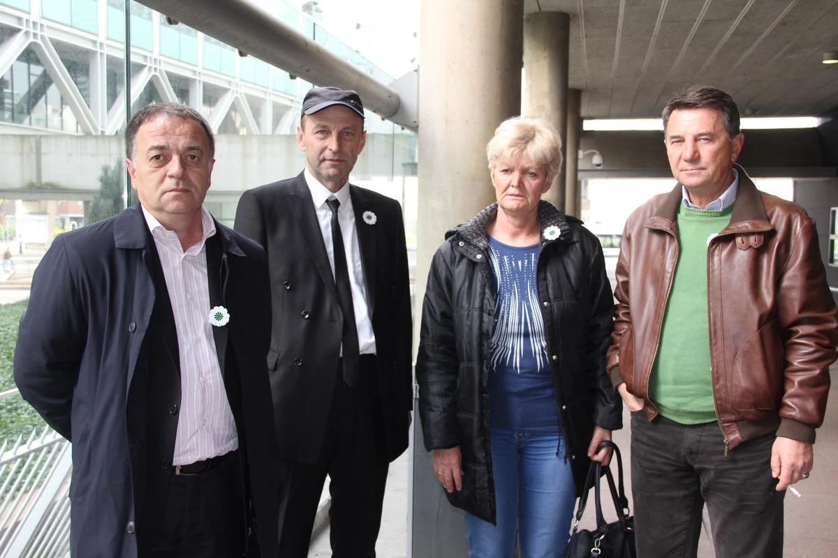 Bosnalı Mağdurların Hollanda Devletine Açtığı Dava Başladı