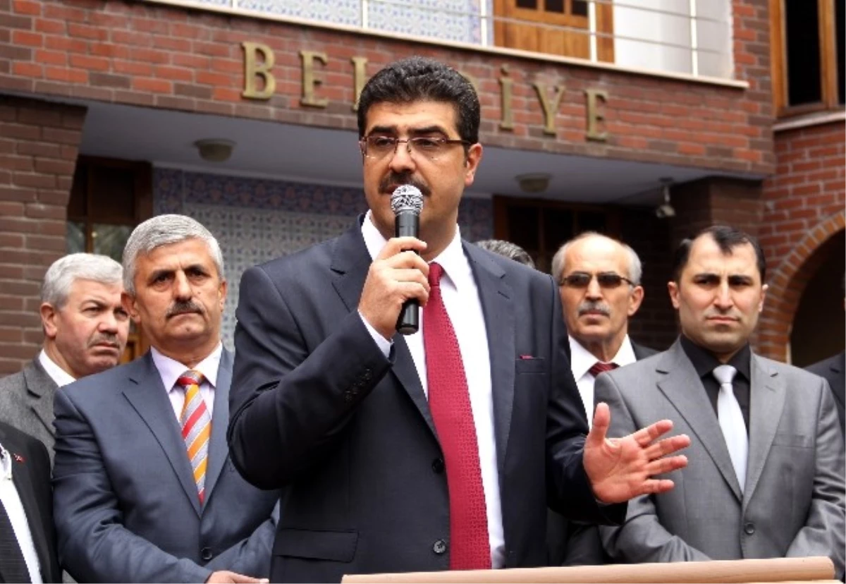 Bozkurt\'un Yeni Belediye Başkanı Dualarla Görevine Başladı