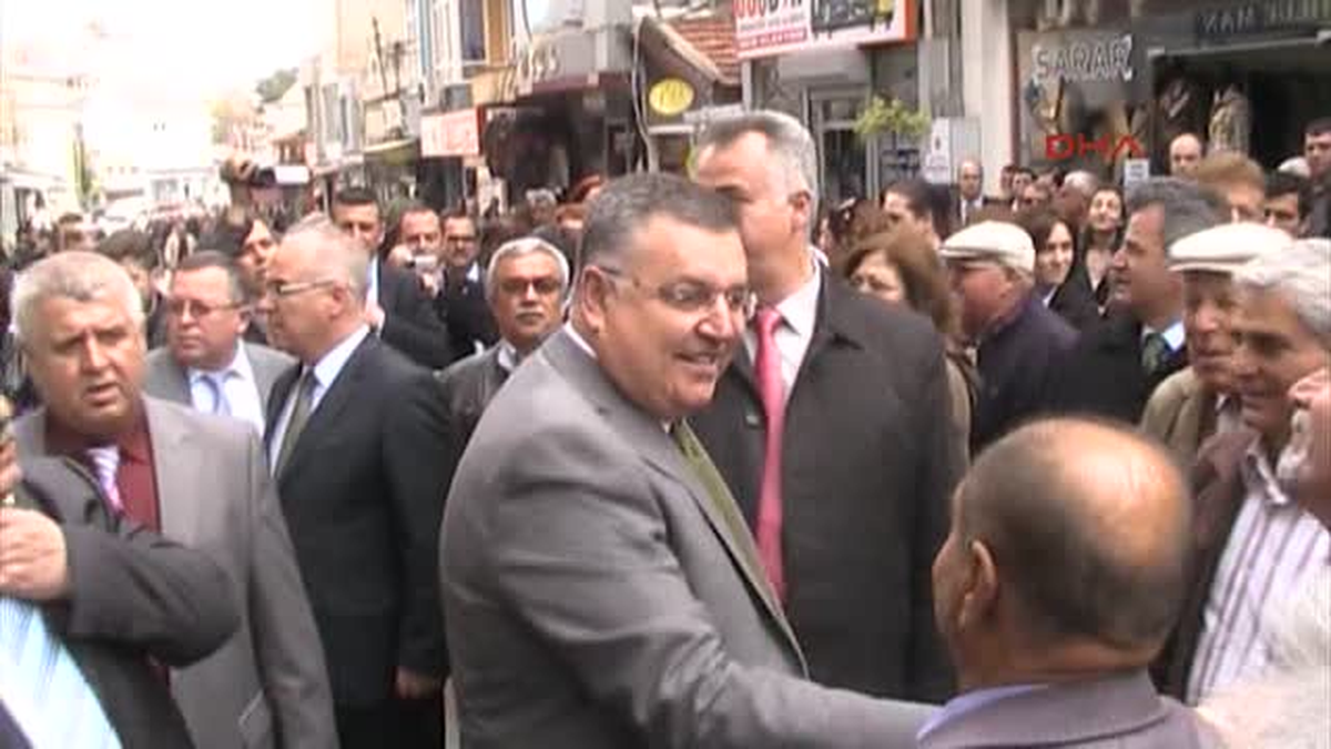CHP\'li Kesimoğlu, Belediye Başkanlığı Mazbatasını Aldı