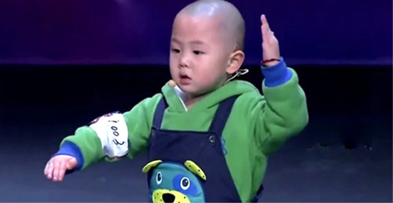 Çinli Çocuğun Müthiş Performansı