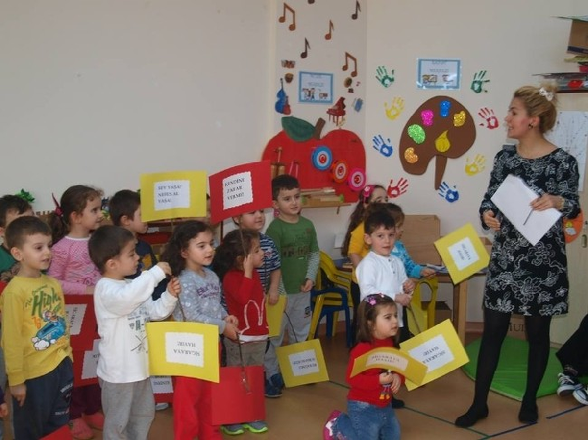 Çorlu\'da Öğrencilere Güvenli Yaşam Anlatıldı
