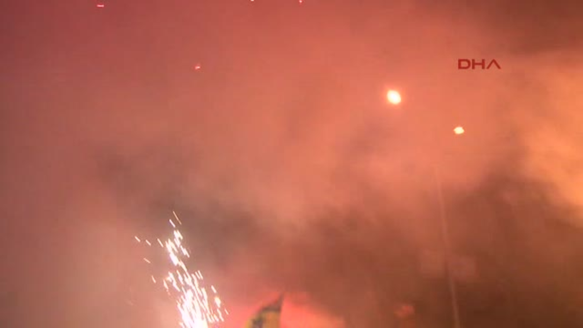 Fenerbahçe\'ye Samandıra\'da Coşkulu Karşılama