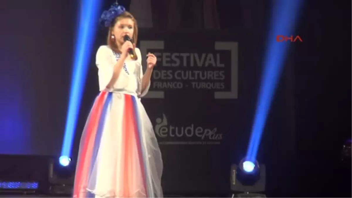 Fransa\'da Türkçe Olimpiyatları Galası Düzenlendi