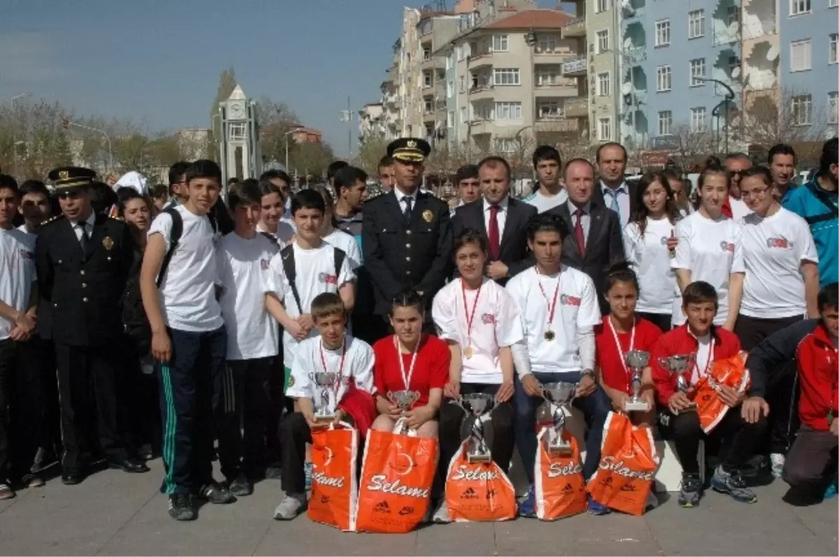 Karaman\'da Polis Haftası Etkinlikleri