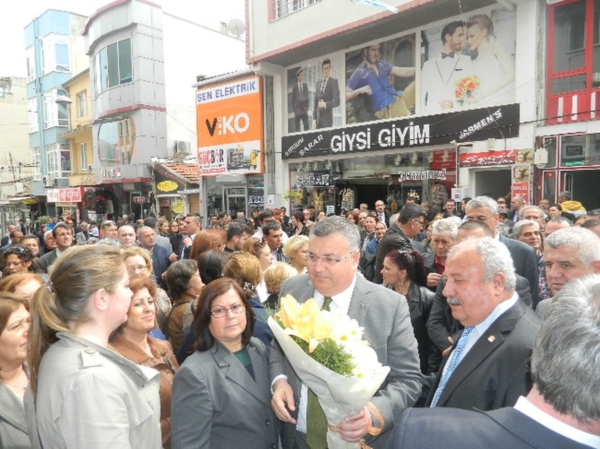 Kırklareli Belediye Başkanı Kesimoğlu Mazbatasını Aldı