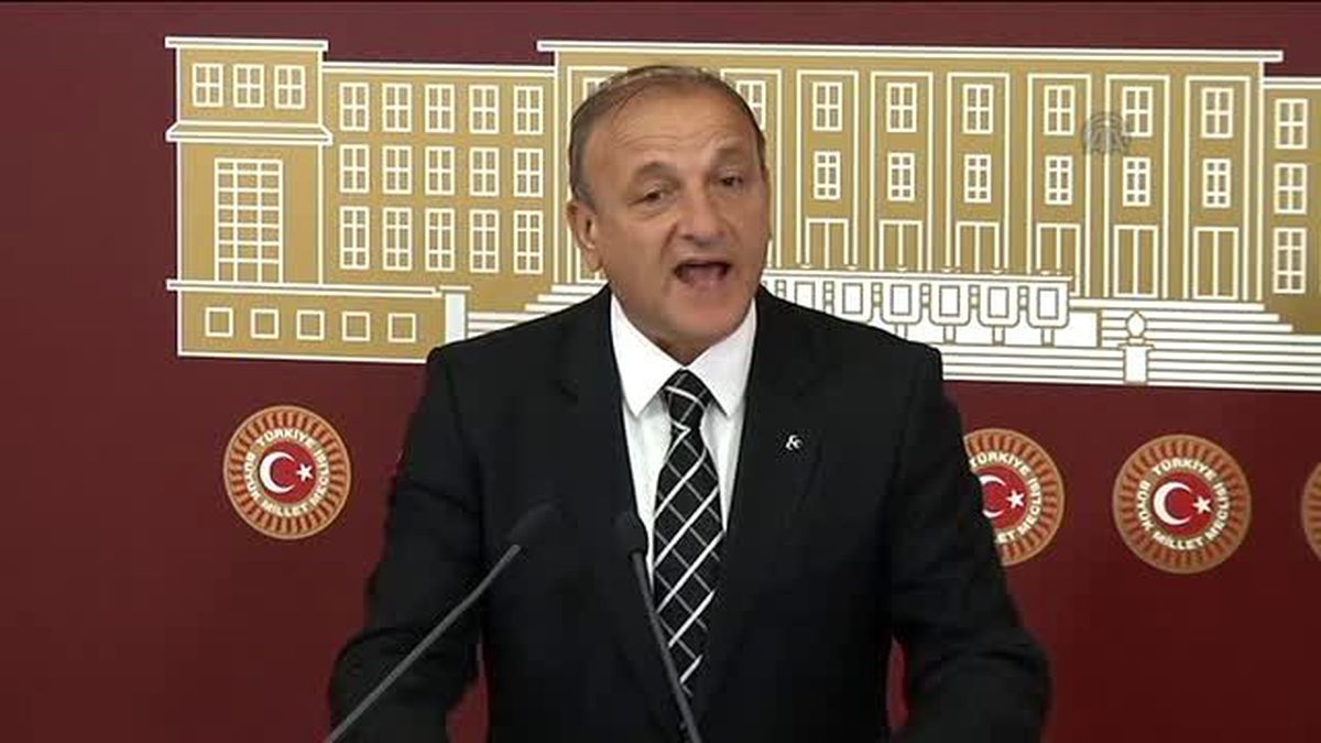 Dört Eski Bakana Ait Fezlekeler