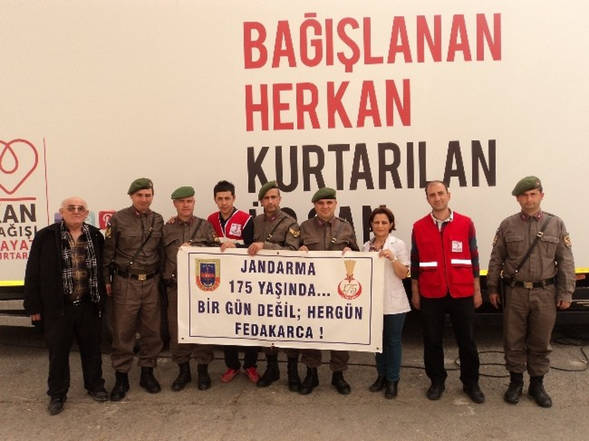 Nazilli\'de Jandarmadan Kan Bağışı