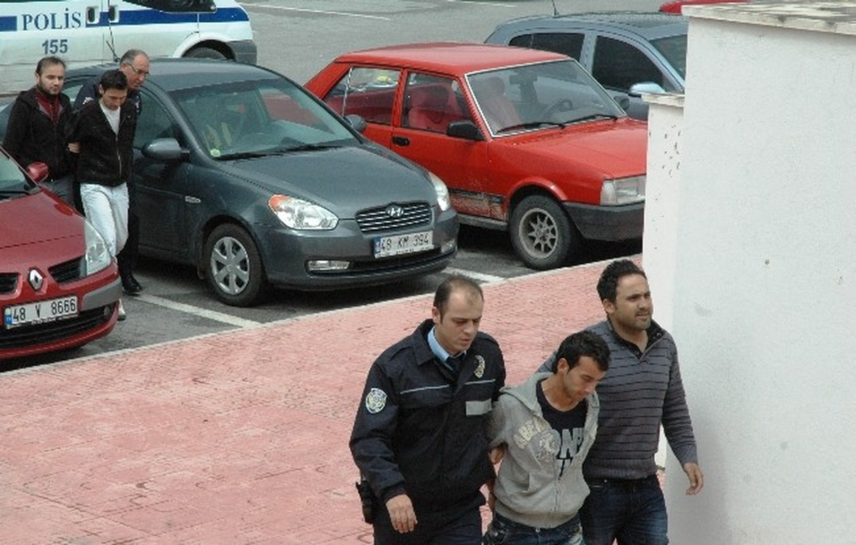 Önce Villa Kiraladılar Sonra Soydular