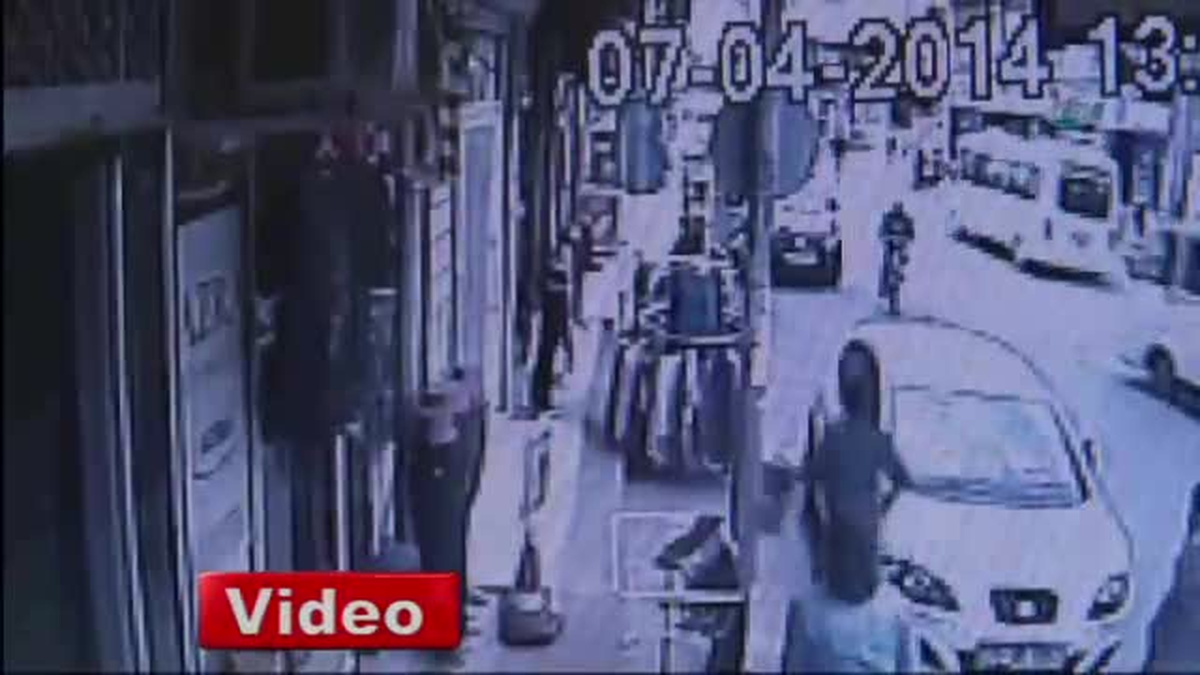 Pompalı Tüfekle Soygun Kamerada