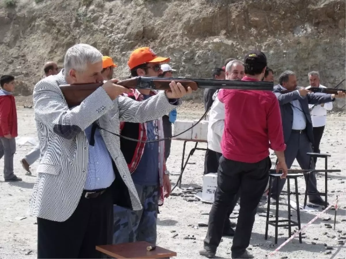 Söke\'de Trap Atış Yarışması Yapıldı