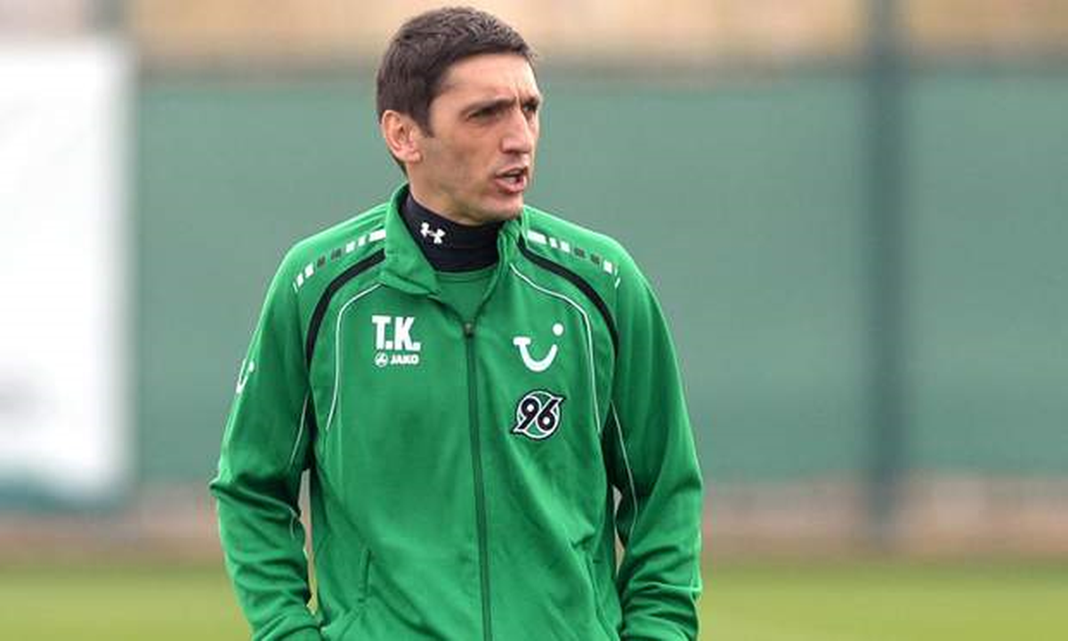 Tayfun Korkut Taraftarla Karşı Karşıya Geldi