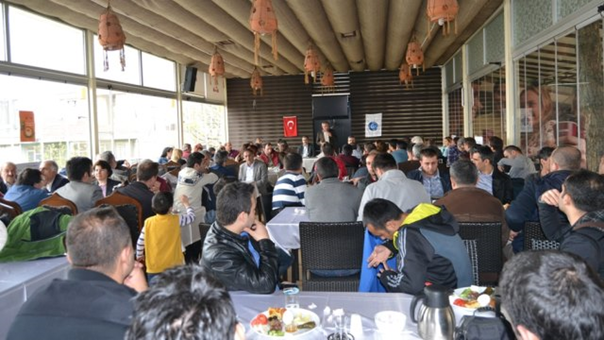 Türk Eğitim Senliler Kahvaltıda Buluştu