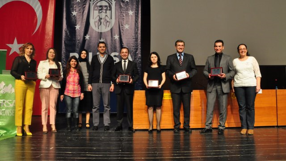 Uzman Doktorlar Kanserle Mücadelenin Yollarını Anlattı