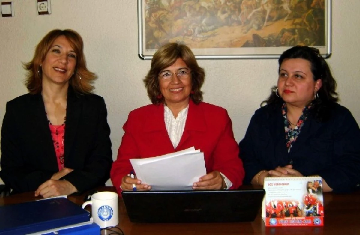 Aydın\'da "Kadın ve Siyaset" Çalıştayı Düzenlendi
