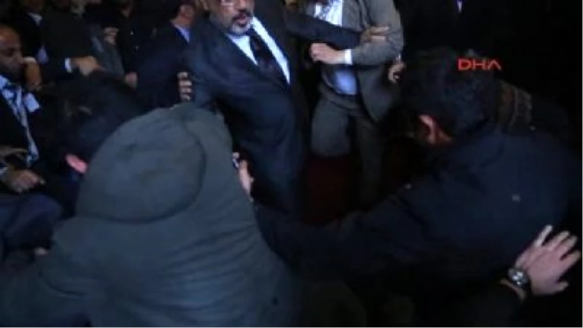 CHP Genel Başkanı Kılıçdaroğlu\'na Yapılan Yumruklu Saldırı