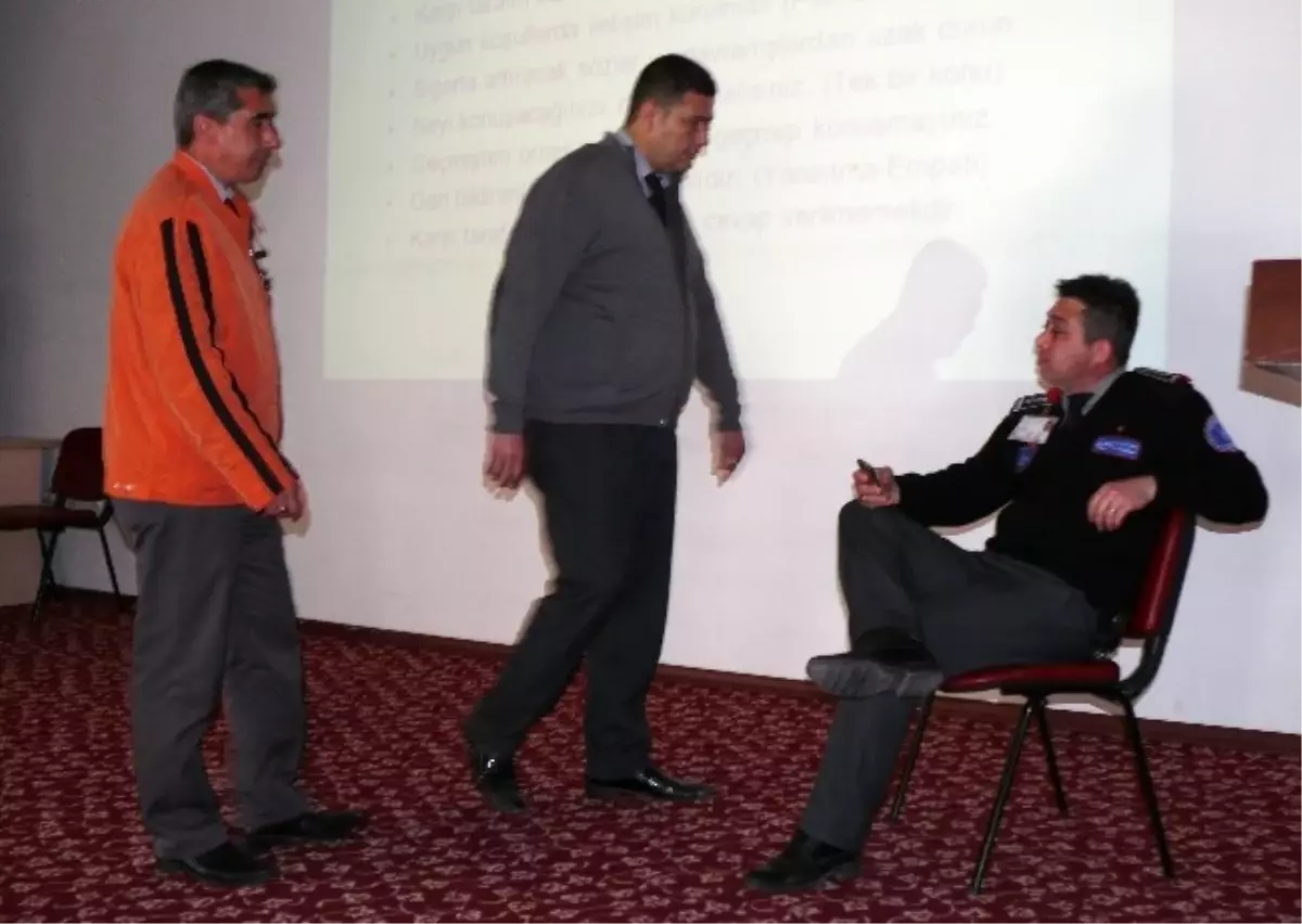 Devlet Hastanesi Personeline İletişim Eğitimi