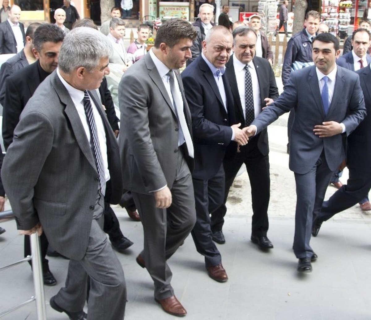 Ergün ve Akçay Ziyaretçi Merkezini Gezdi