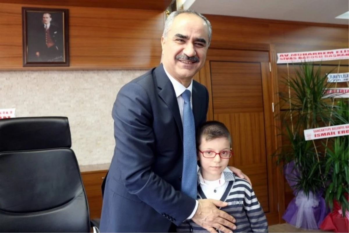 Sivas Belediye Başkanı Aydın\'a Ziyaretler Sürüyor