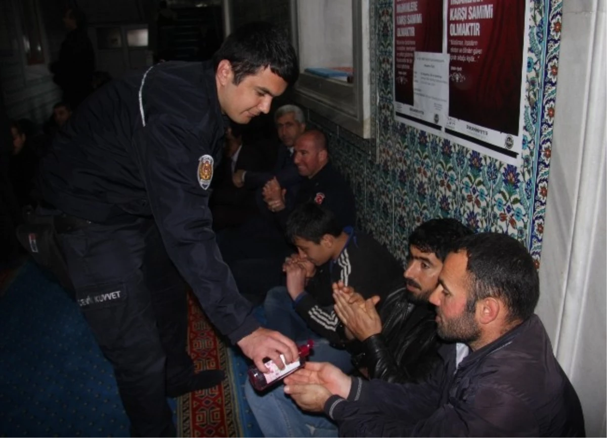 Bingöl\'de Şehit Polisler İçin Mevlit Okutuldu