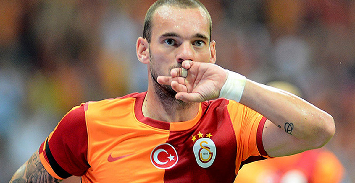 Chelsea, Sneijder'i İstiyor