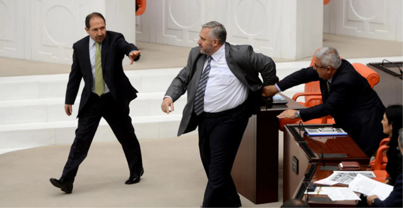 CHP\'li Atıcı ile AK Partili Korkmaz Meclis\'te Tartıştı
